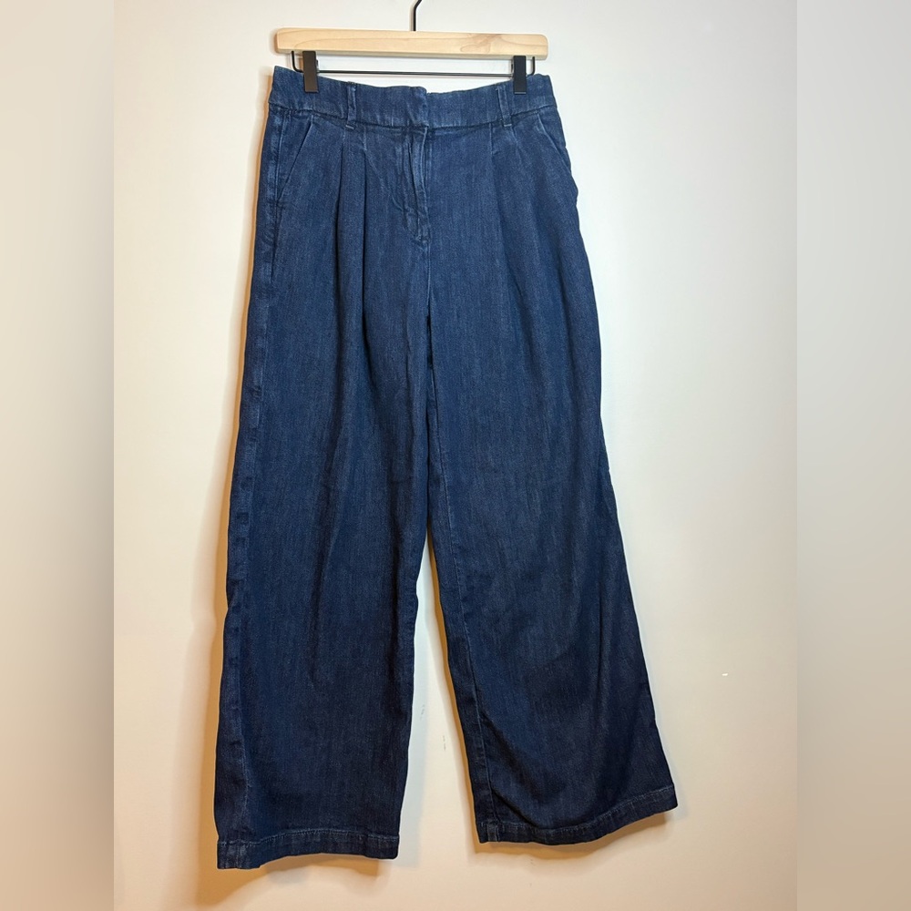 Women’s American Eagle denim trouser jeans size 2